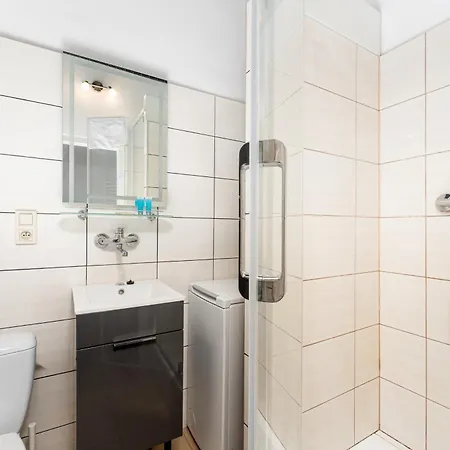 Mazowiecka Comfort By Bookinghost Apartment